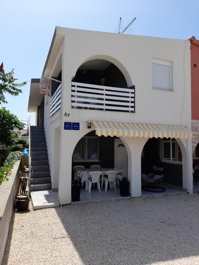 ויר Apartmani Plesa מראה חיצוני תמונה